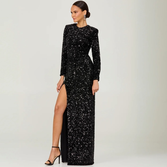 Black Helsi Quinn dress